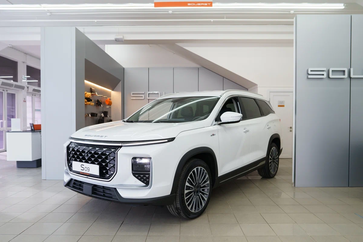 SOUEAST S09 с салона по цене от 2 339 000 рублей