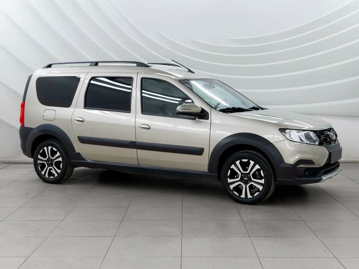 Lada Largus Cross по цене от 835 000 рублей